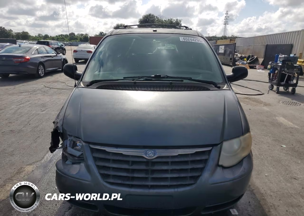 2007 Chrysler Town & Country Touring VIN:2A4GP54L77R184715 - 5