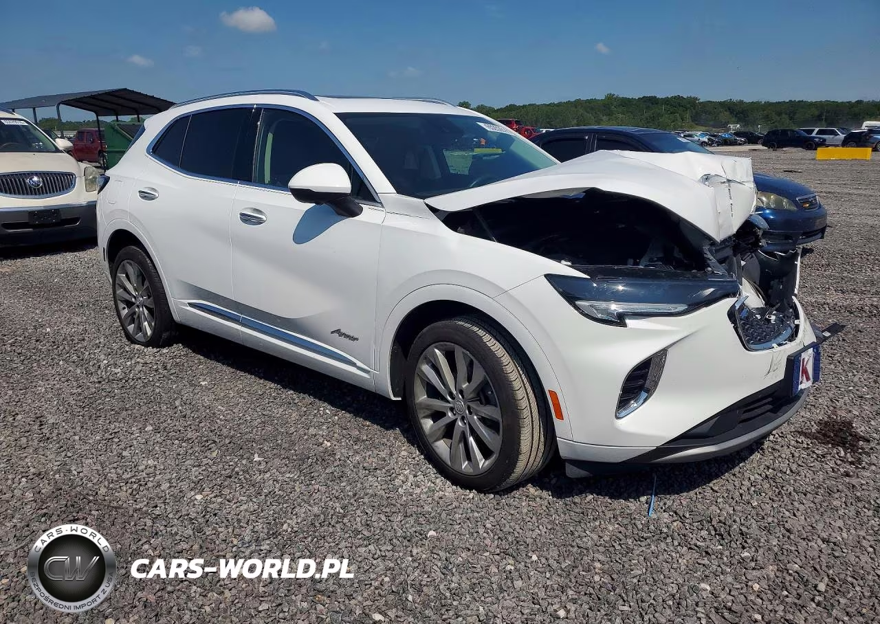 2022 Buick Envision Avenir VIN:LRBFZRR42ND062881 - 4