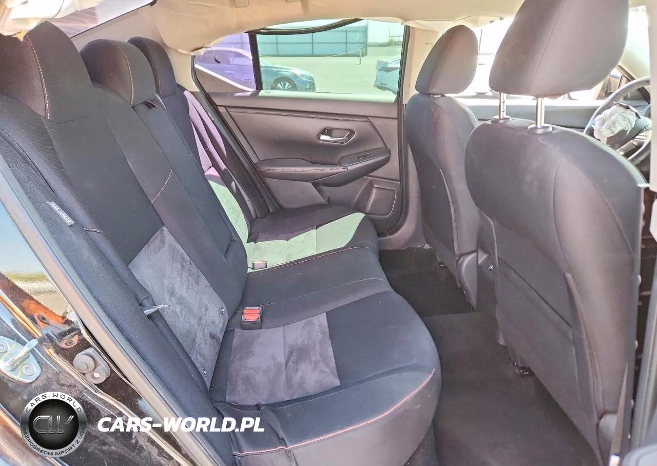 2021 Nissan Sentra Sr VIN:3N1AB8DV9MY206094 - 10