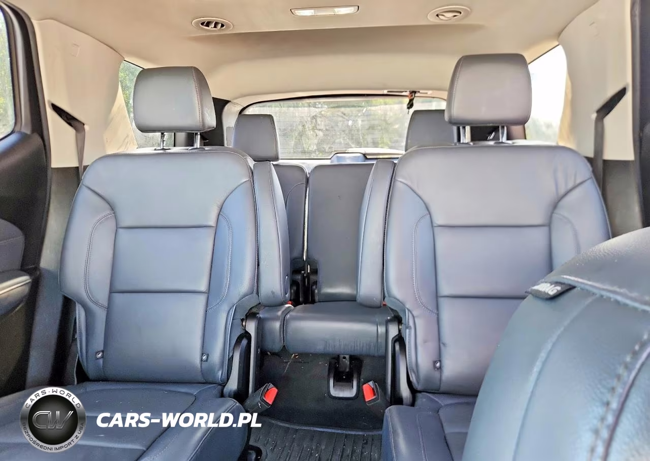 2019 Chevrolet Traverse Lt VIN:1GNEVHKW7KJ198426 - 10