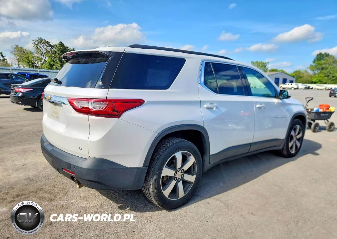 2019 Chevrolet Traverse Lt VIN:1GNEVHKW7KJ198426 - 3