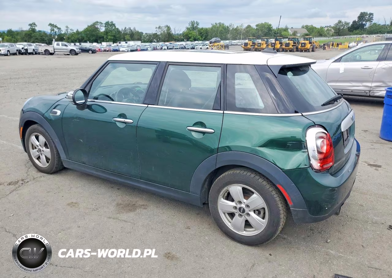 2015 Mini Cooper VIN:WMWXS5C5XFT829658 - 2