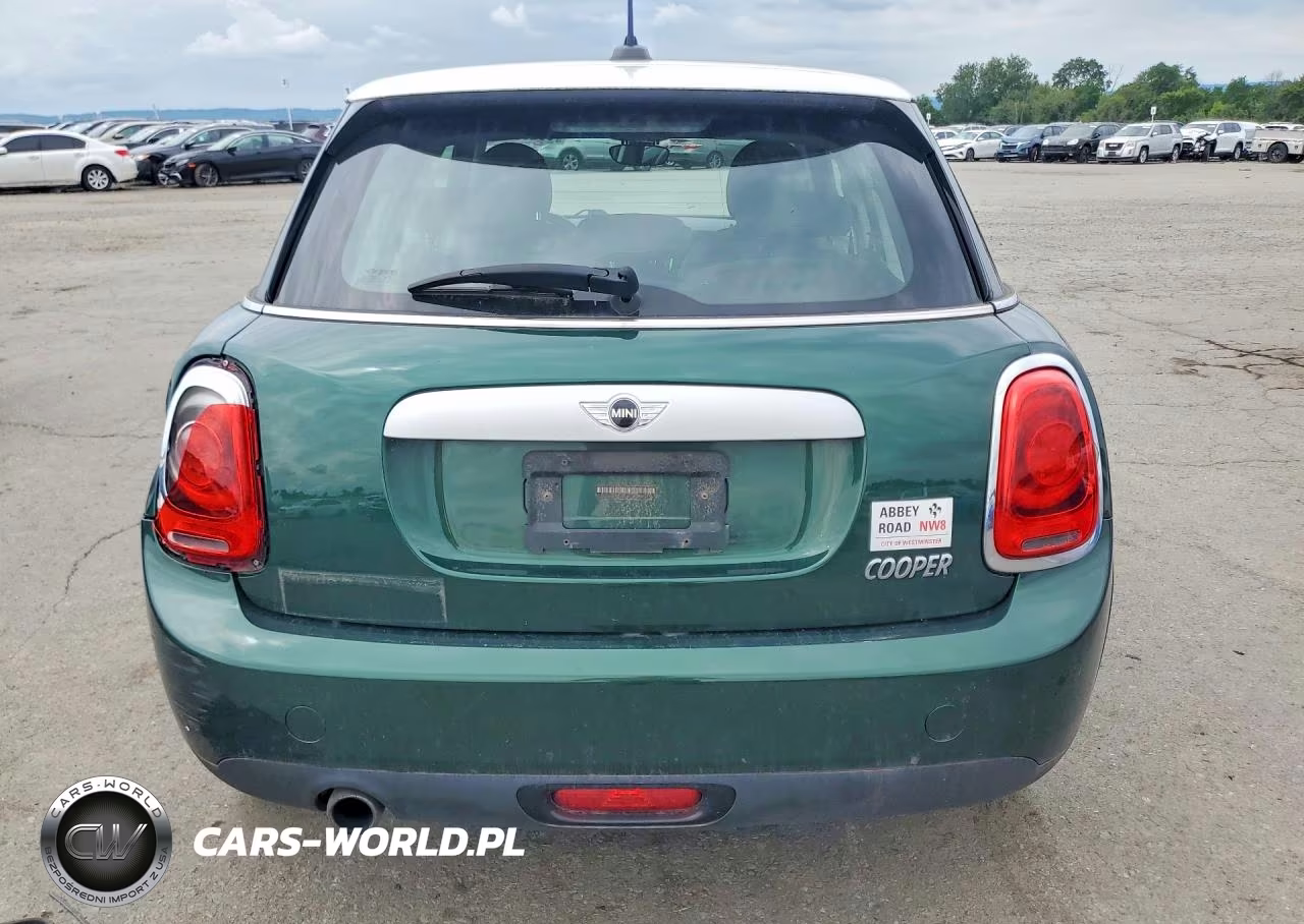 2015 Mini Cooper VIN:WMWXS5C5XFT829658 - 6