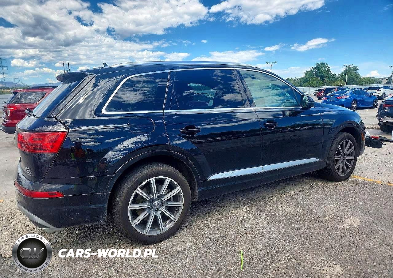 2017 Audi Q7 Premium Plus VIN:WA1LAAF76HD037332 - 3