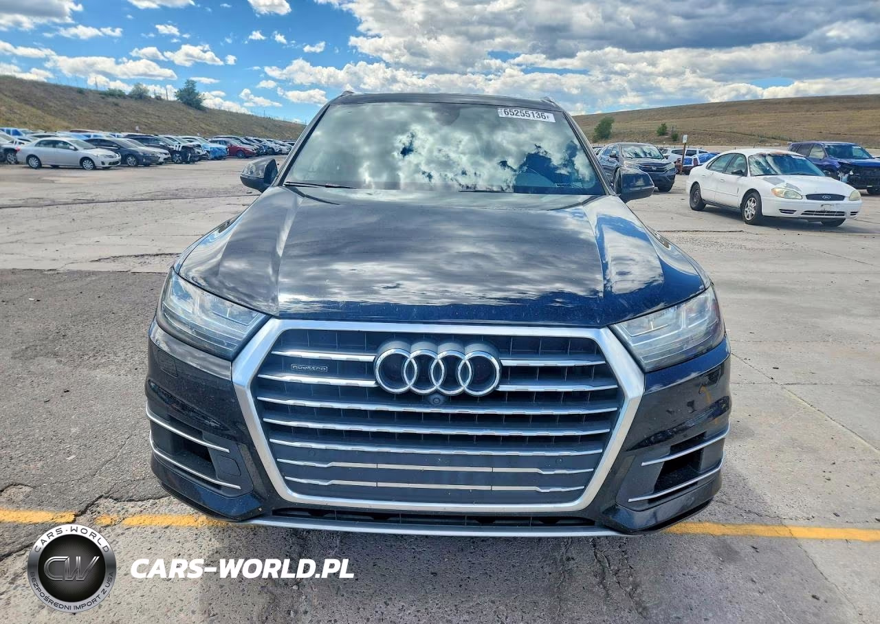 2017 Audi Q7 Premium Plus VIN:WA1LAAF76HD037332 - 5