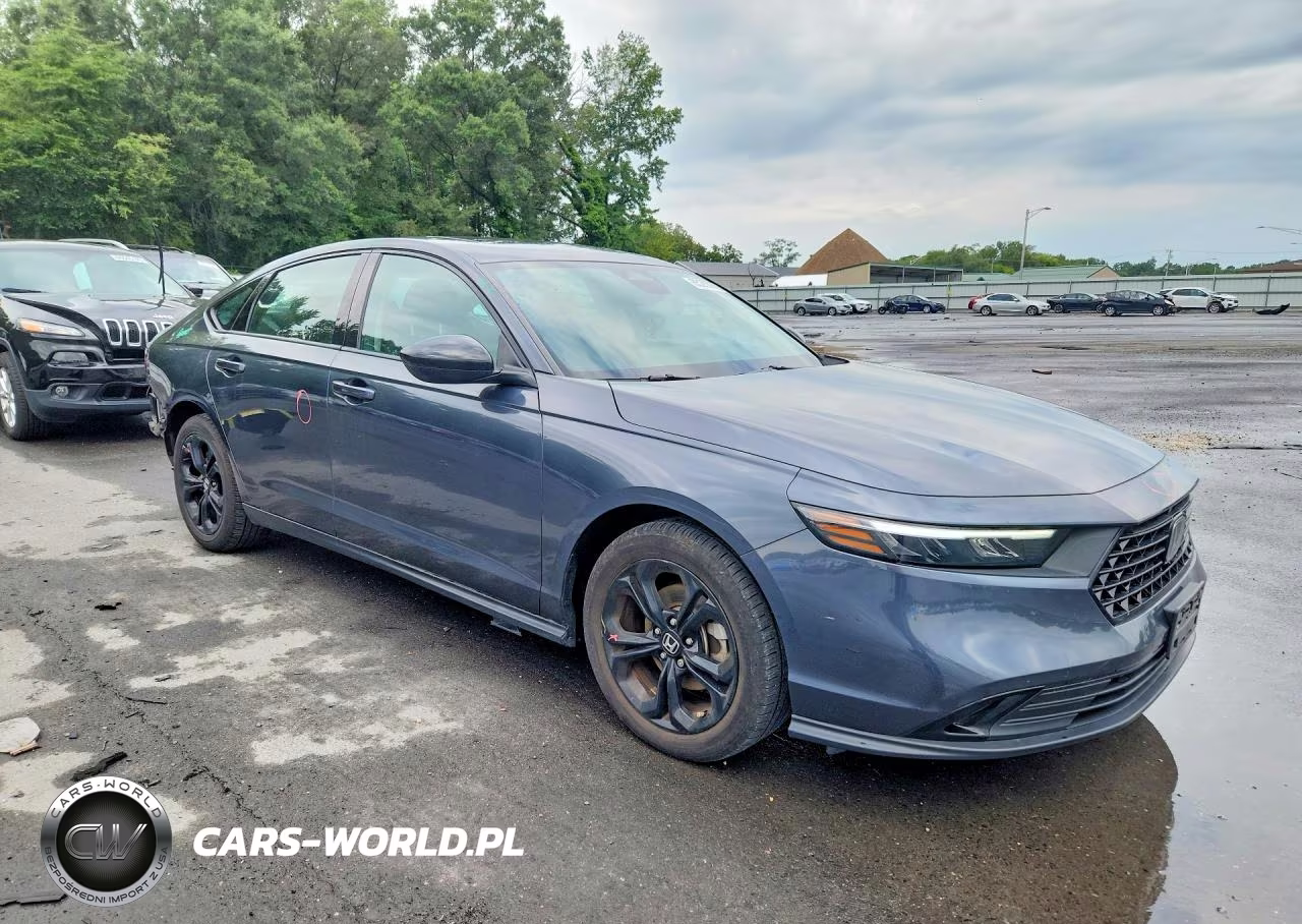 2025 Honda Accord Se VIN:1HGCY1F42SA006256 - 4