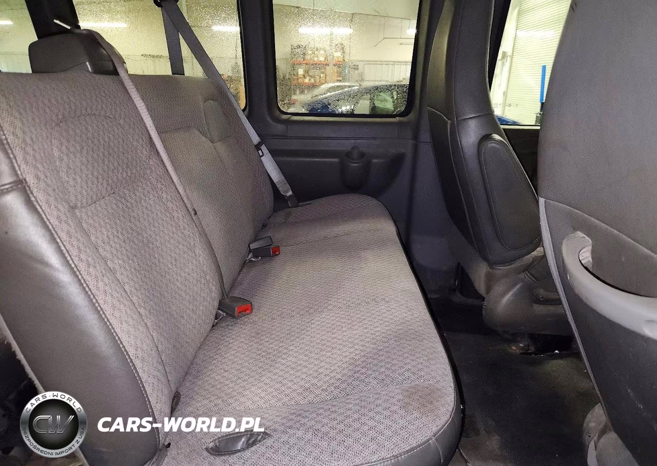 2017 Chevrolet Express G2500 Lt VIN:1GAWGFFF7H1188146 - 11