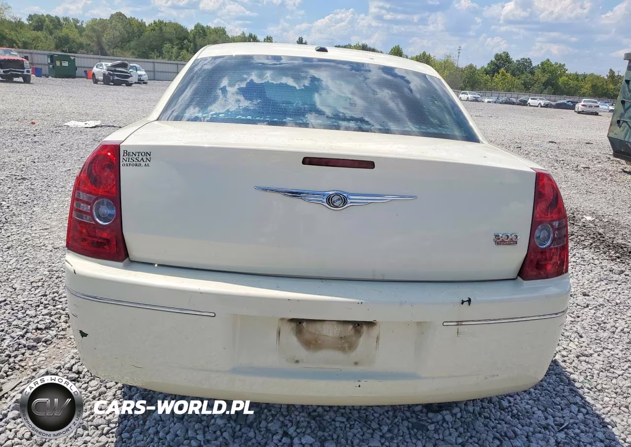 2010 Chrysler 300 Touring VIN:2C3CA5CVXAH307059 - 6
