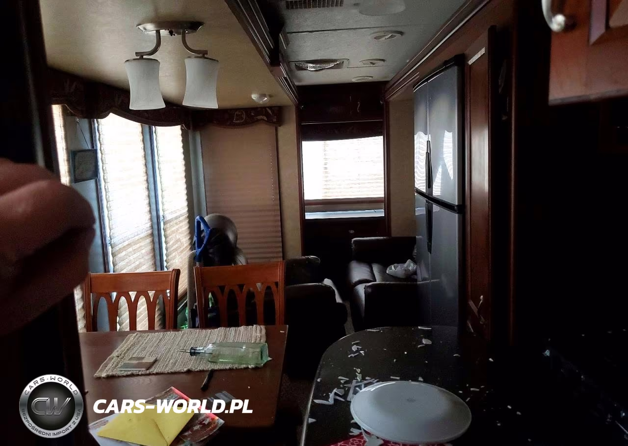 2014 Forest River Lacrosse Camper VIN:5ZT2LCYB7EB005374 - 6