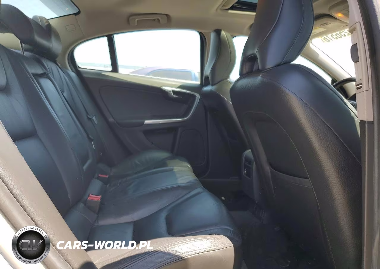 2012 Volvo S60 T5 VIN:YV1622FS0C2036220 - 10