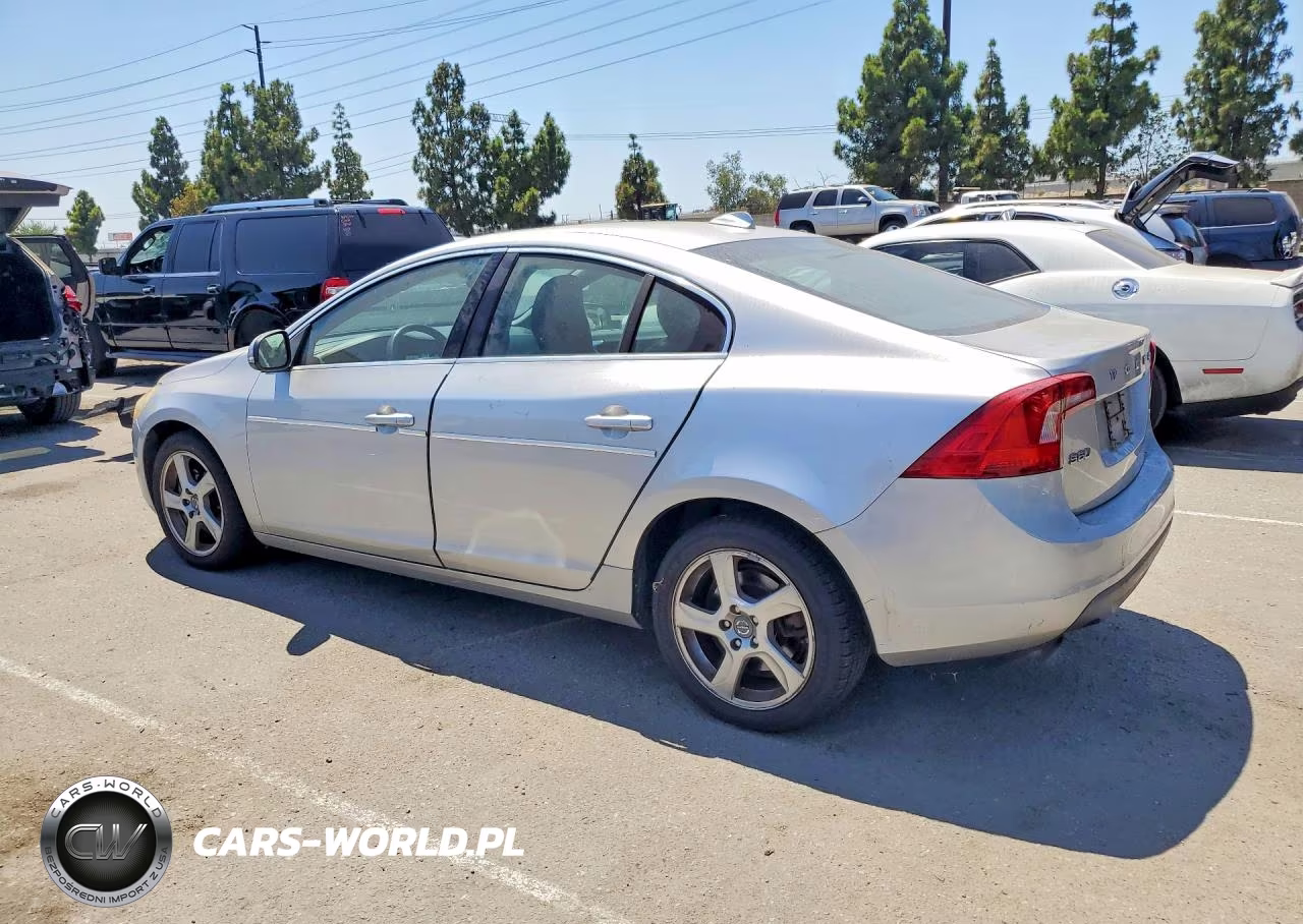 2012 Volvo S60 T5 VIN:YV1622FS0C2036220 - 2