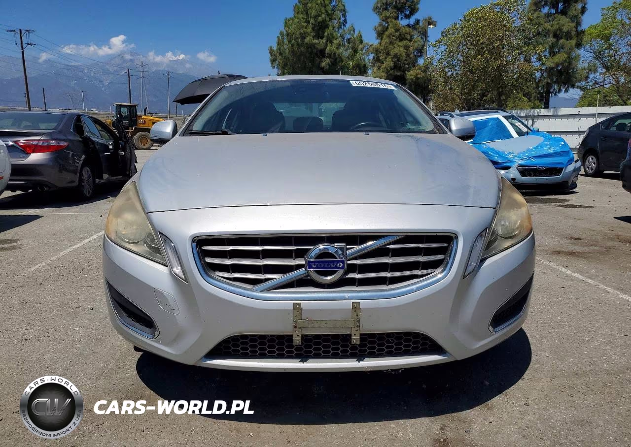 2012 Volvo S60 T5 VIN:YV1622FS0C2036220 - 5