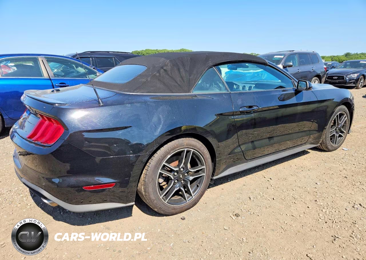 2021 Ford Mustang I4 Convertible VIN:1FATP8UH2M5116726 - 3
