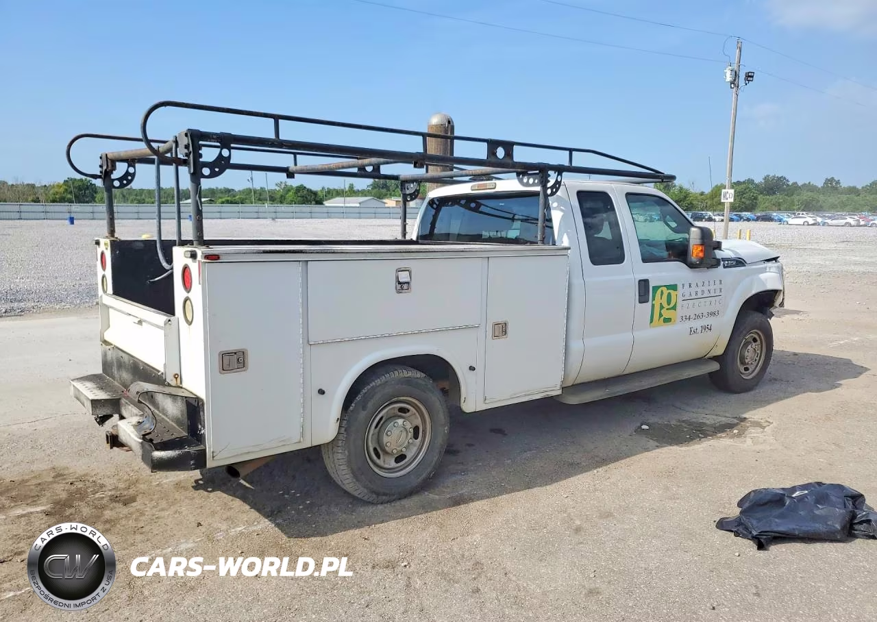 2013 Ford F250 Super Duty VIN:1FD7X2A68DEA93752 - 3