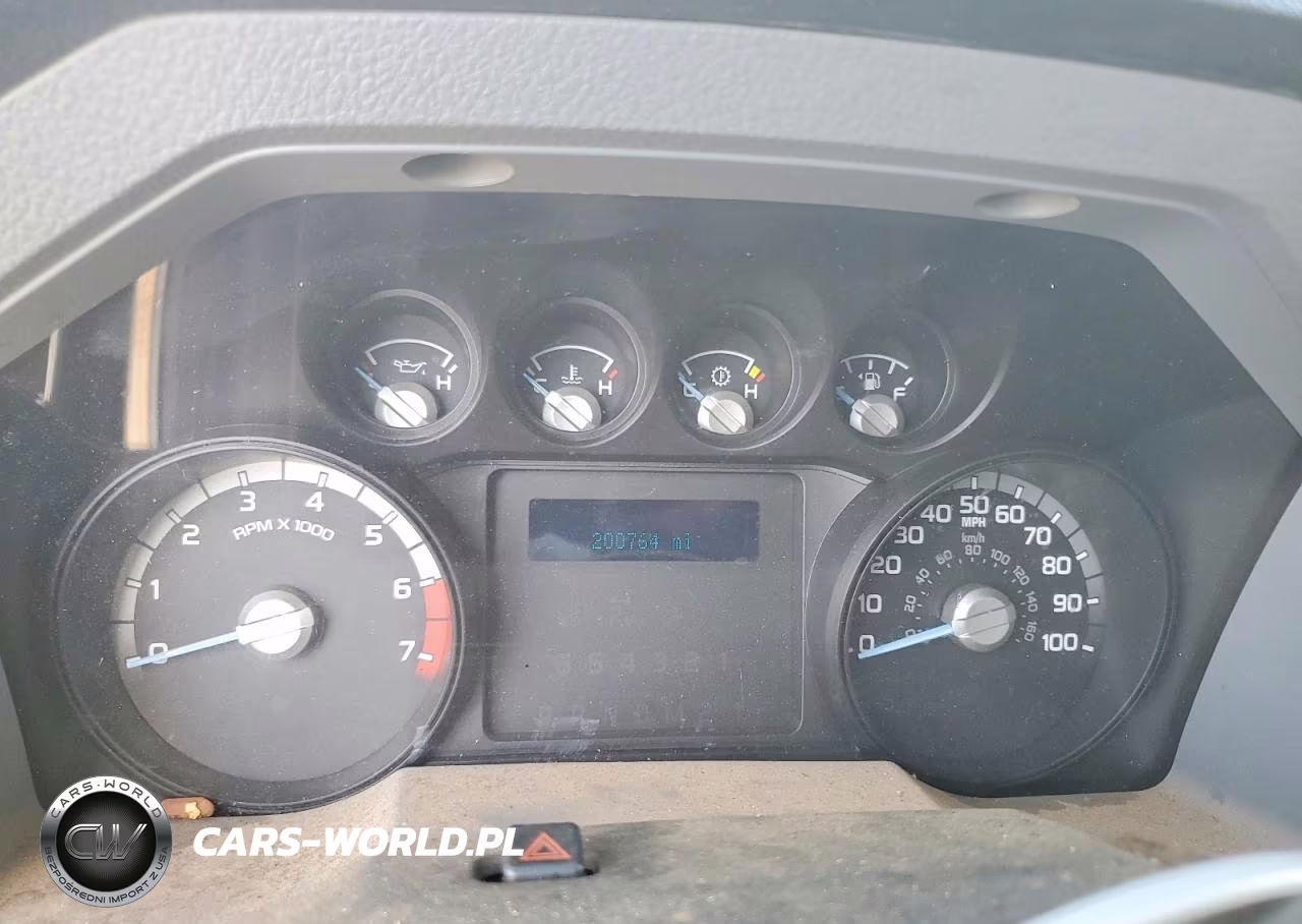 2013 Ford F250 Super Duty VIN:1FD7X2A68DEA93752 - 9