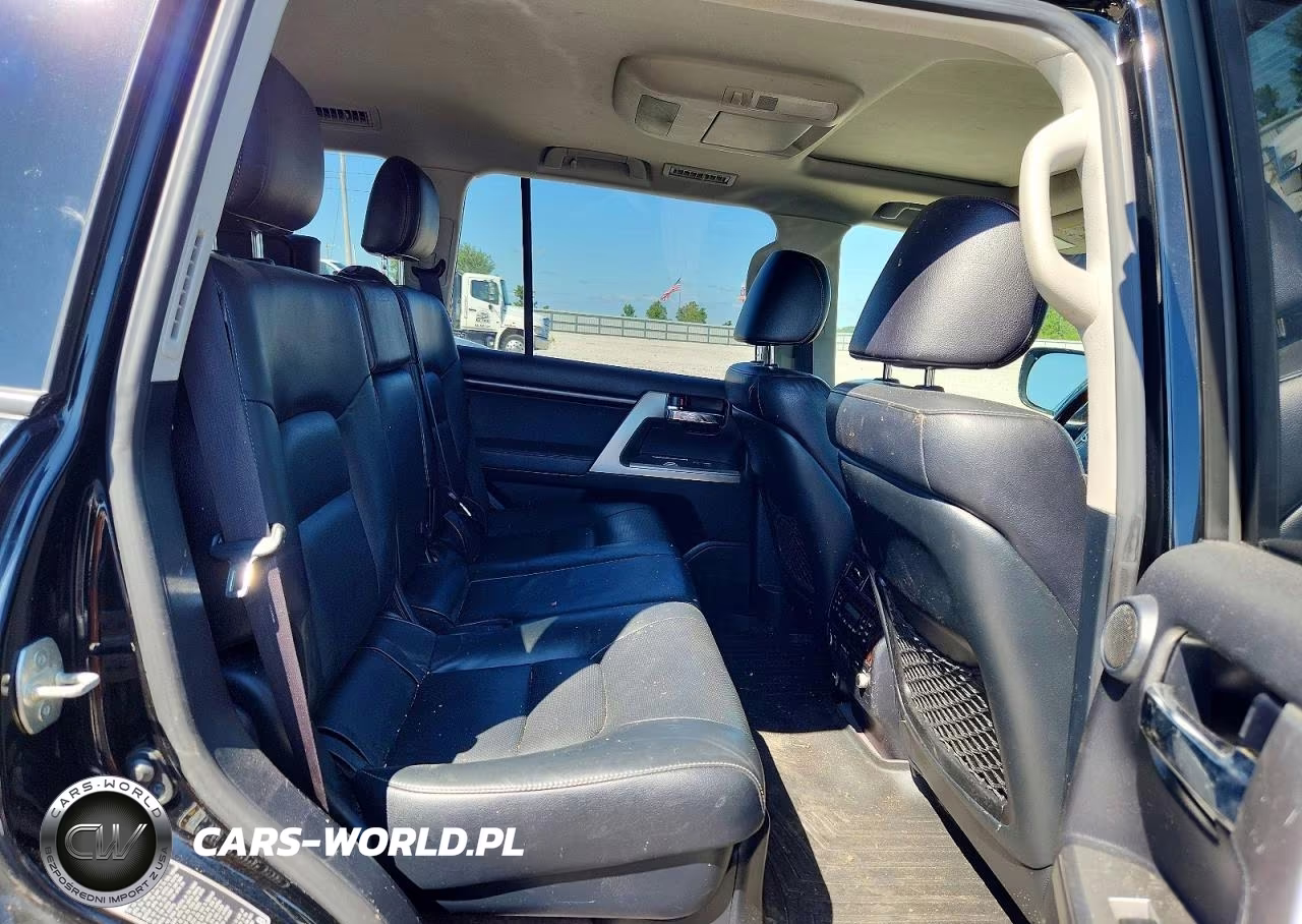 2015 Toyota Land Cruiser Base VIN:JTMHY7AJXF4033603 - 11