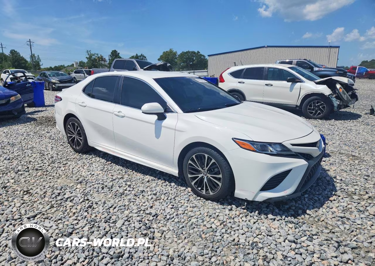 2020 Toyota Camry Se VIN:4T1G11AK5LU922144 - 4