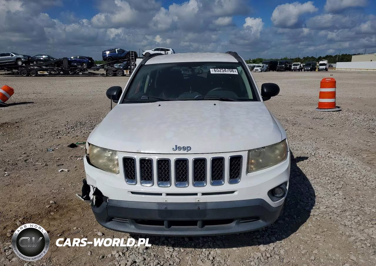 2011 Jeep Compass Sport VIN:1J4NF1FB7BD244785 - 5