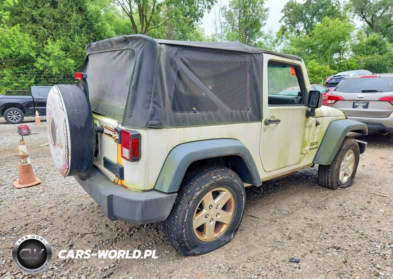 2010 Jeep Wrangler Sport VIN:1J4AA2D18AL172271 - 3