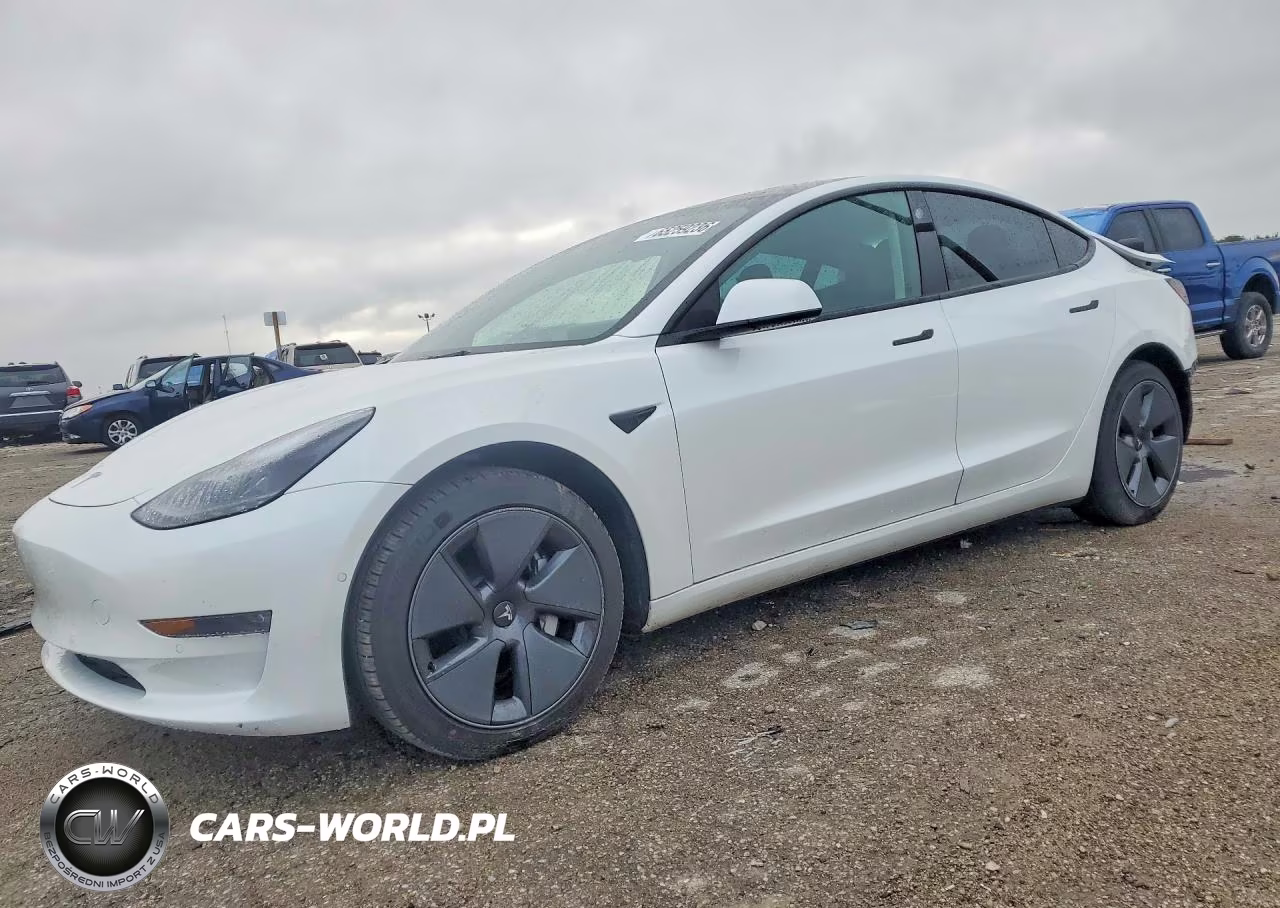 2022 Tesla Model 3 – zdjęcie 1 z 13