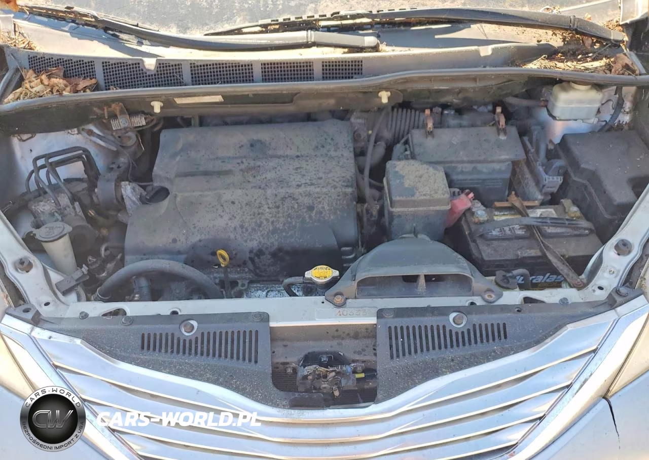 2011 Toyota Sienna Xle 8-Passenger VIN:5TDYK3DC6BS059685 - 12