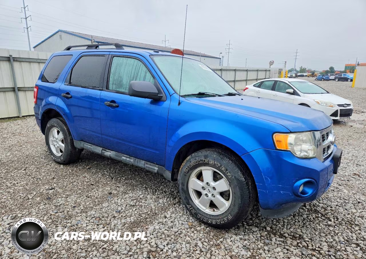 2011 Ford Escape Xlt VIN:1FMCU9D7XBKC61846 - 4
