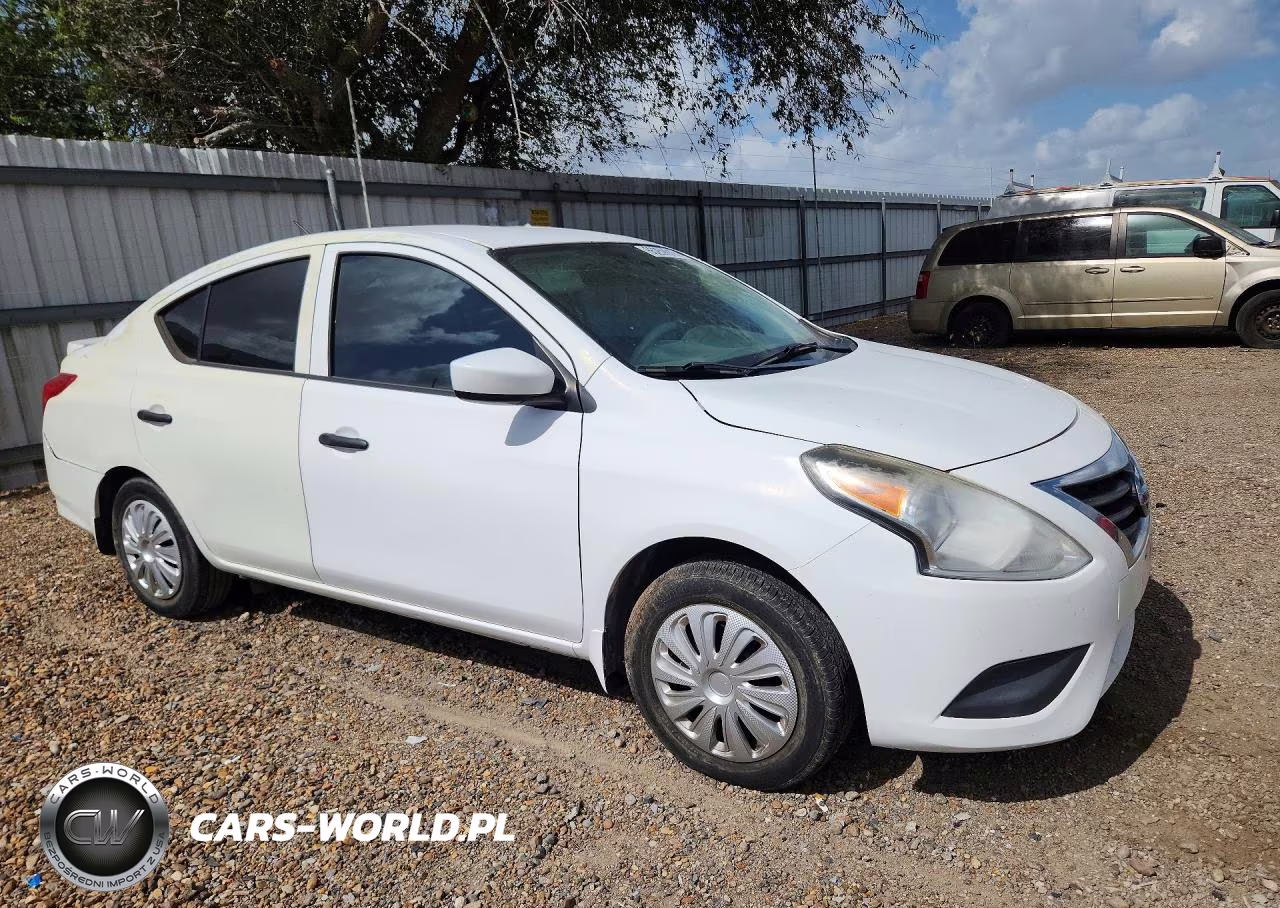 2016 Nissan Versa 1.6 S Plus VIN:3N1CN7AP6GL824362 - 4