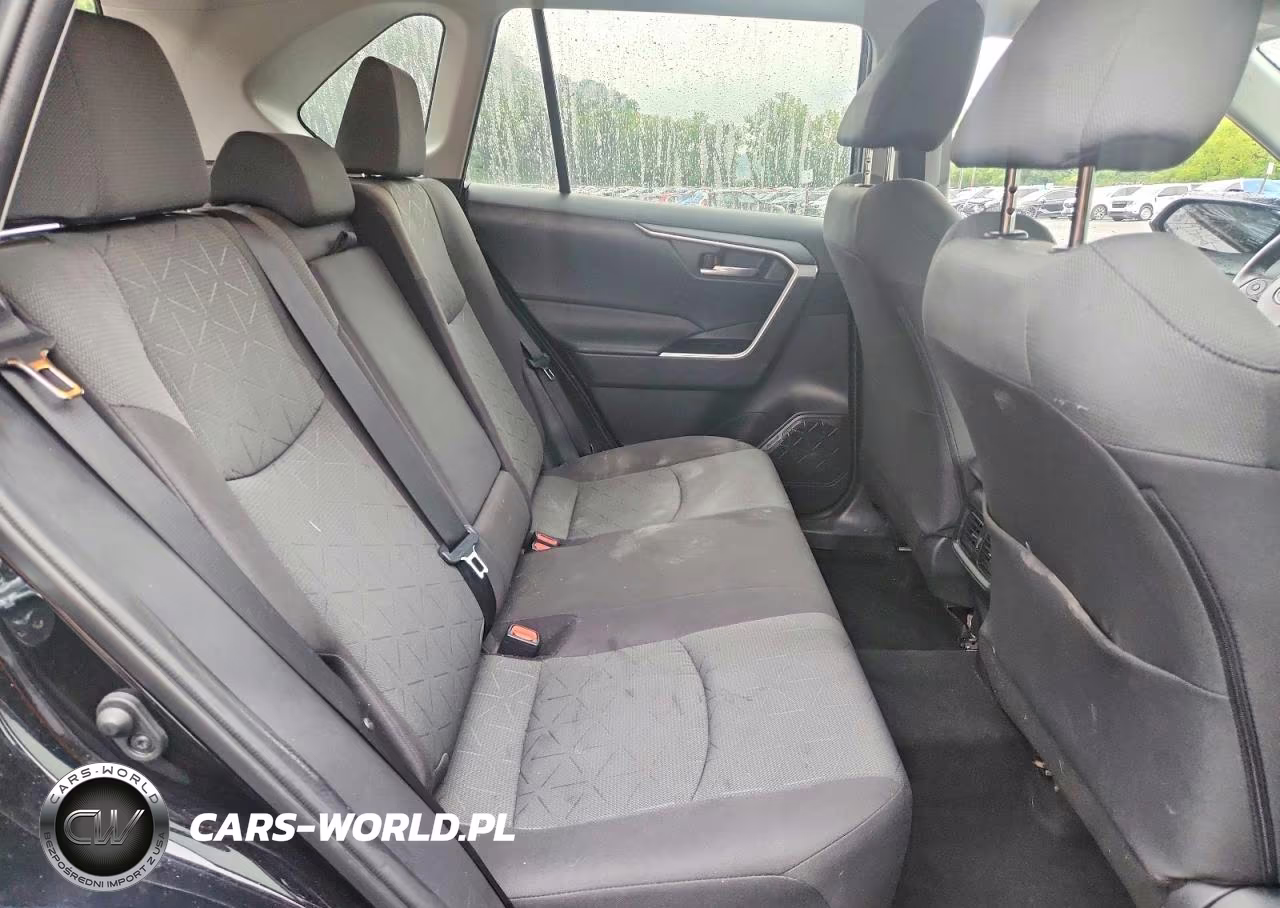 2021 Toyota Rav4 Xle VIN:2T3P1RFV5MC218697 - 10