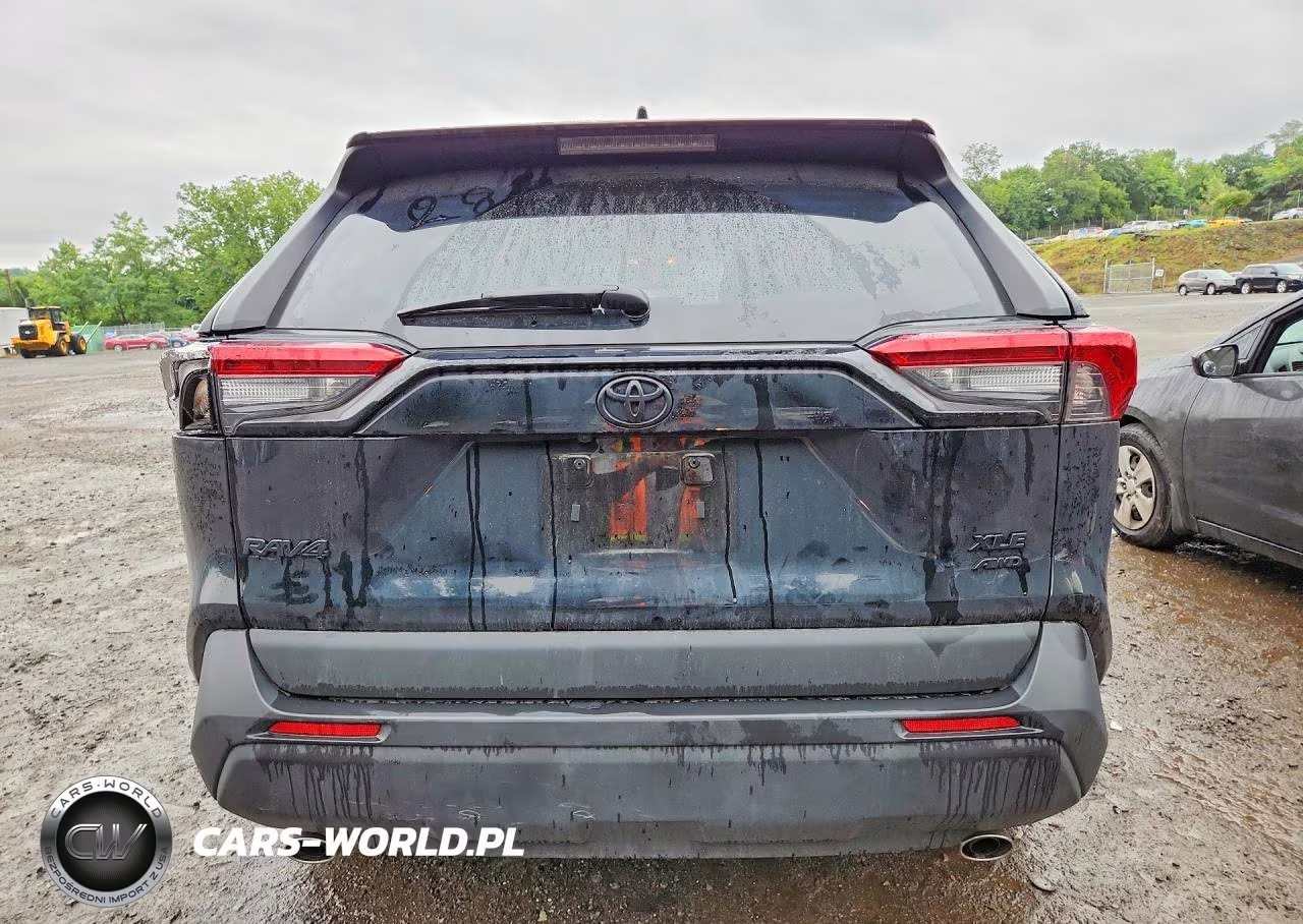 2021 Toyota Rav4 Xle VIN:2T3P1RFV5MC218697 - 6