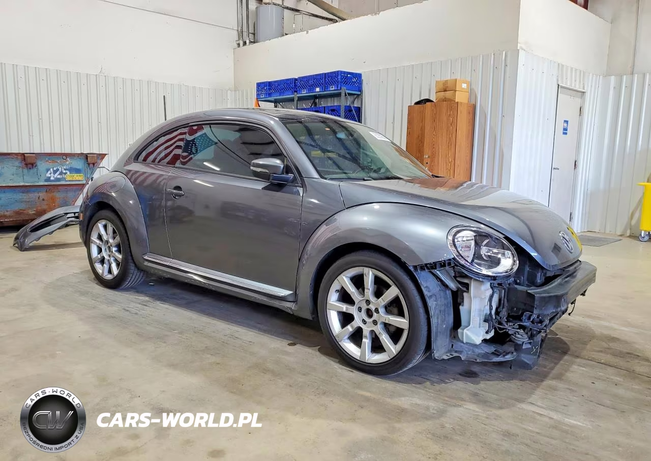 2014 Volkswagen Beetle Beetle, Beetle Black Turbo, Beetle Whiteturbo VIN:3VWJX7AT1EM630872 - 4