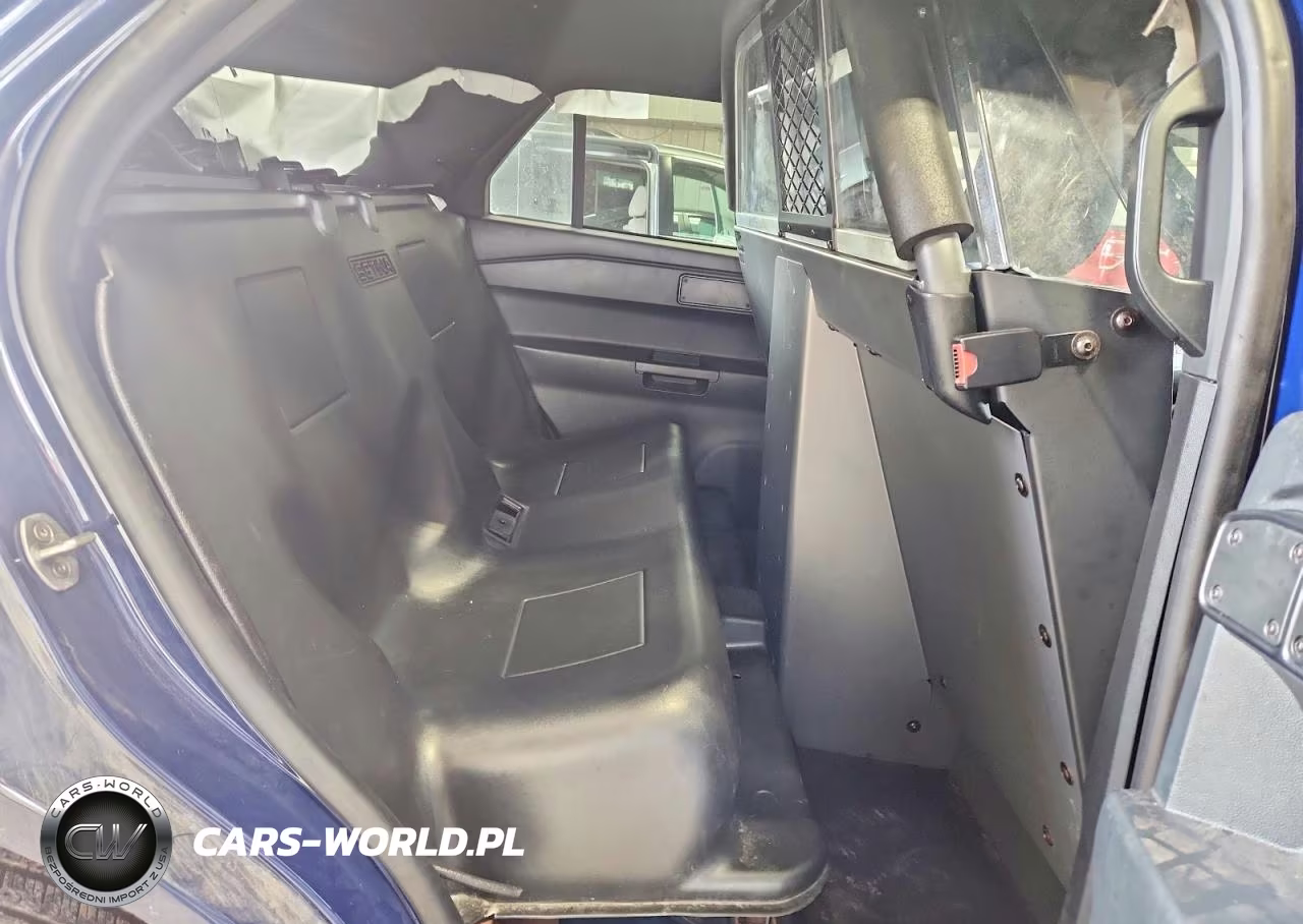 2024 Ford Explorer Police Interceptor VIN:1FM5K8AB0RGA59418 - 10