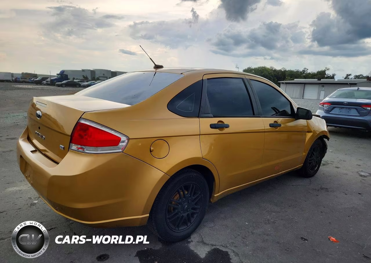 2009 Ford Focus Se VIN:1FAHP35N39W205865 - 3