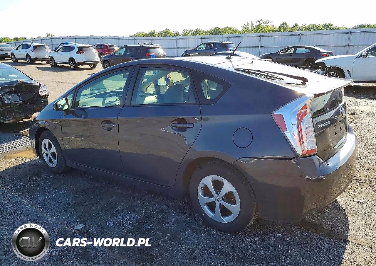 2013 Toyota Prius Two VIN:JTDKN3DU3D5574688 - 2