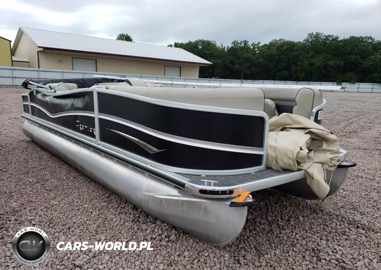 2020 Premier Pontoon