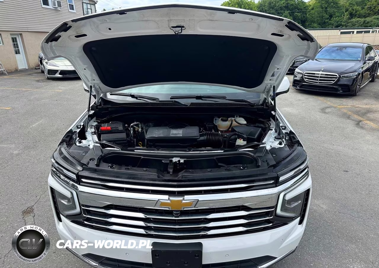 2025 Chevrolet Suburban K1500 Lt VIN:1GNS6CRDXSR290820 - 5