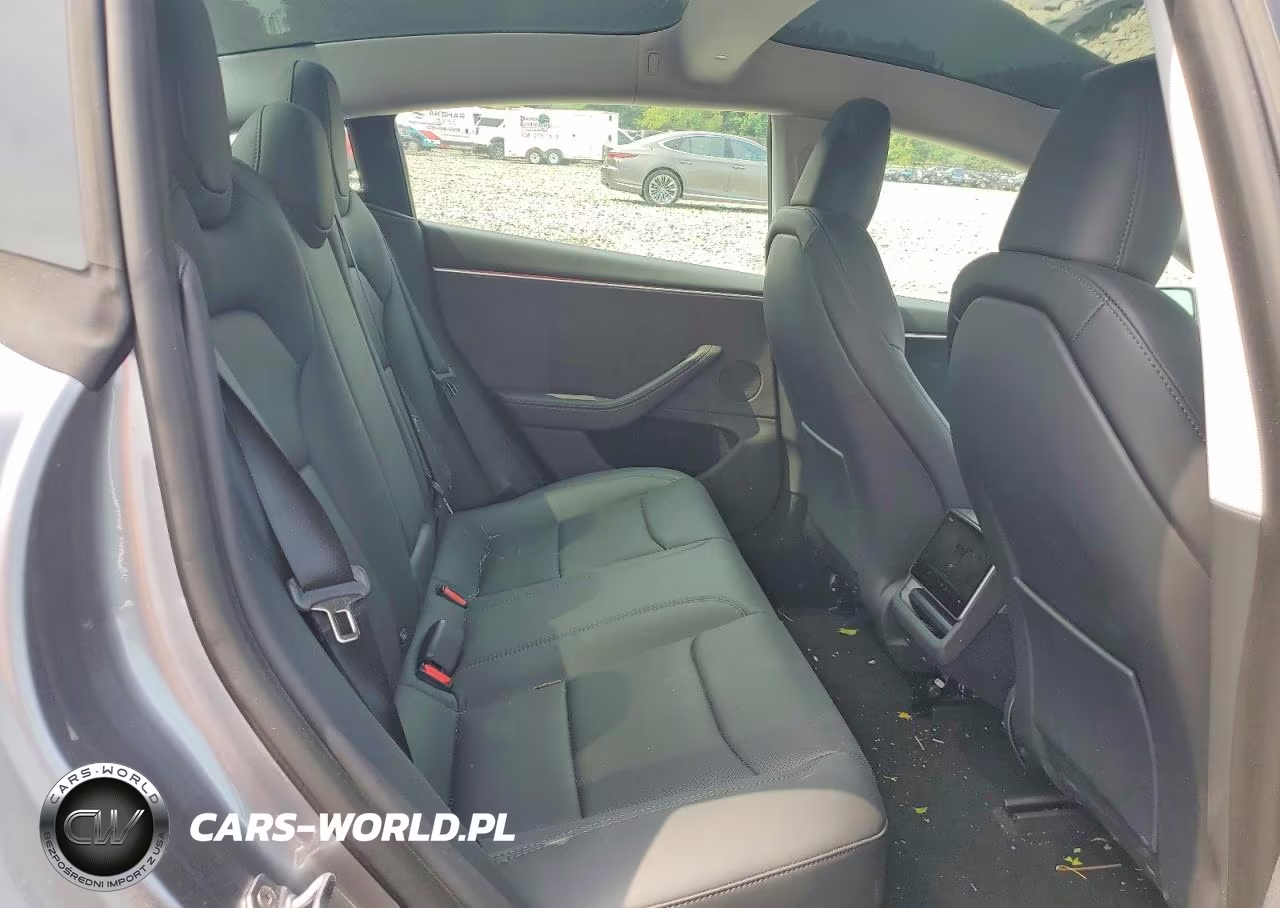 2025 Tesla Model 3 VIN:5YJ3E1EB0SF927602 - 10
