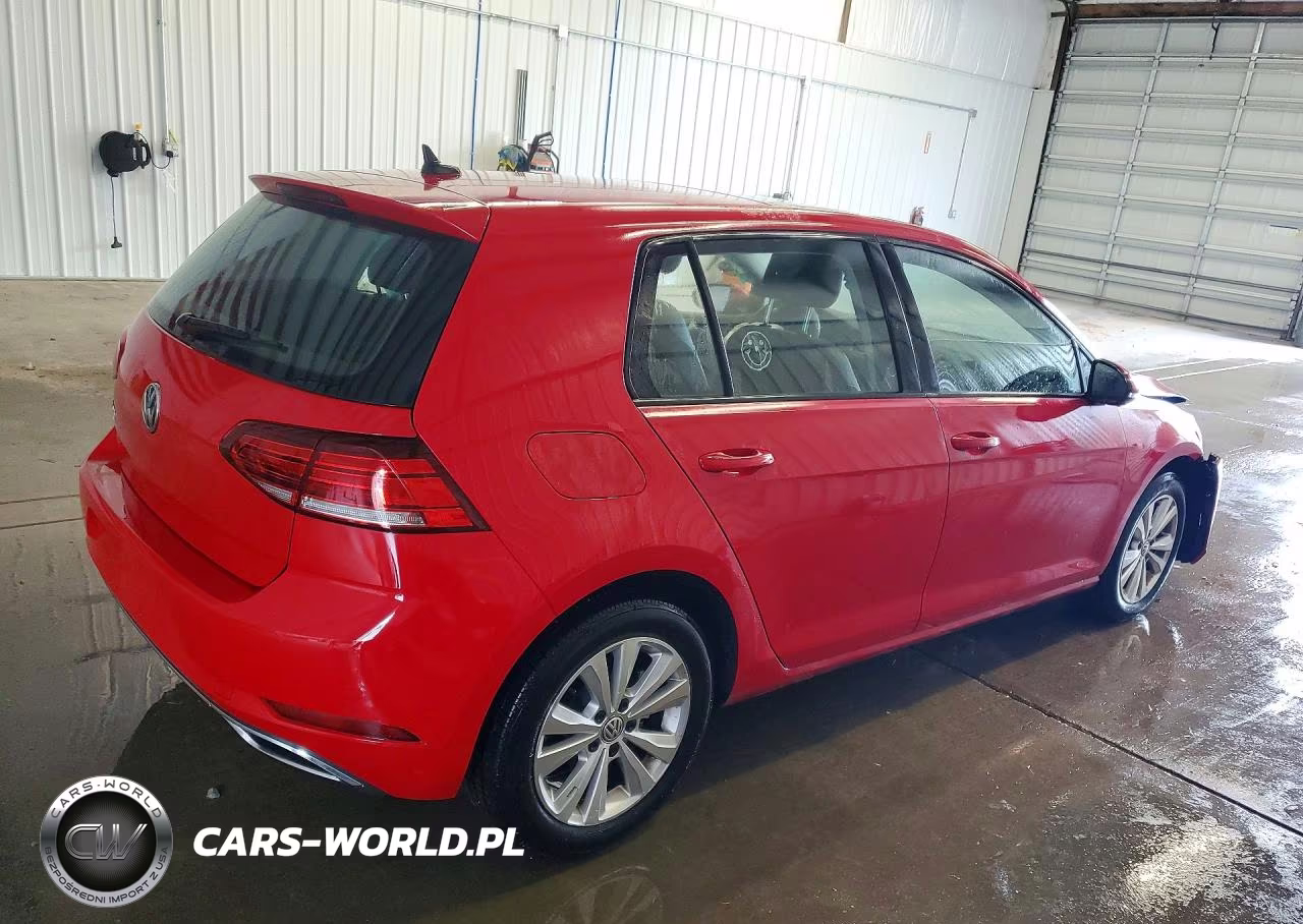 2019 Volkswagen Golf S VIN:3VWG57AU9KM024434 - 3