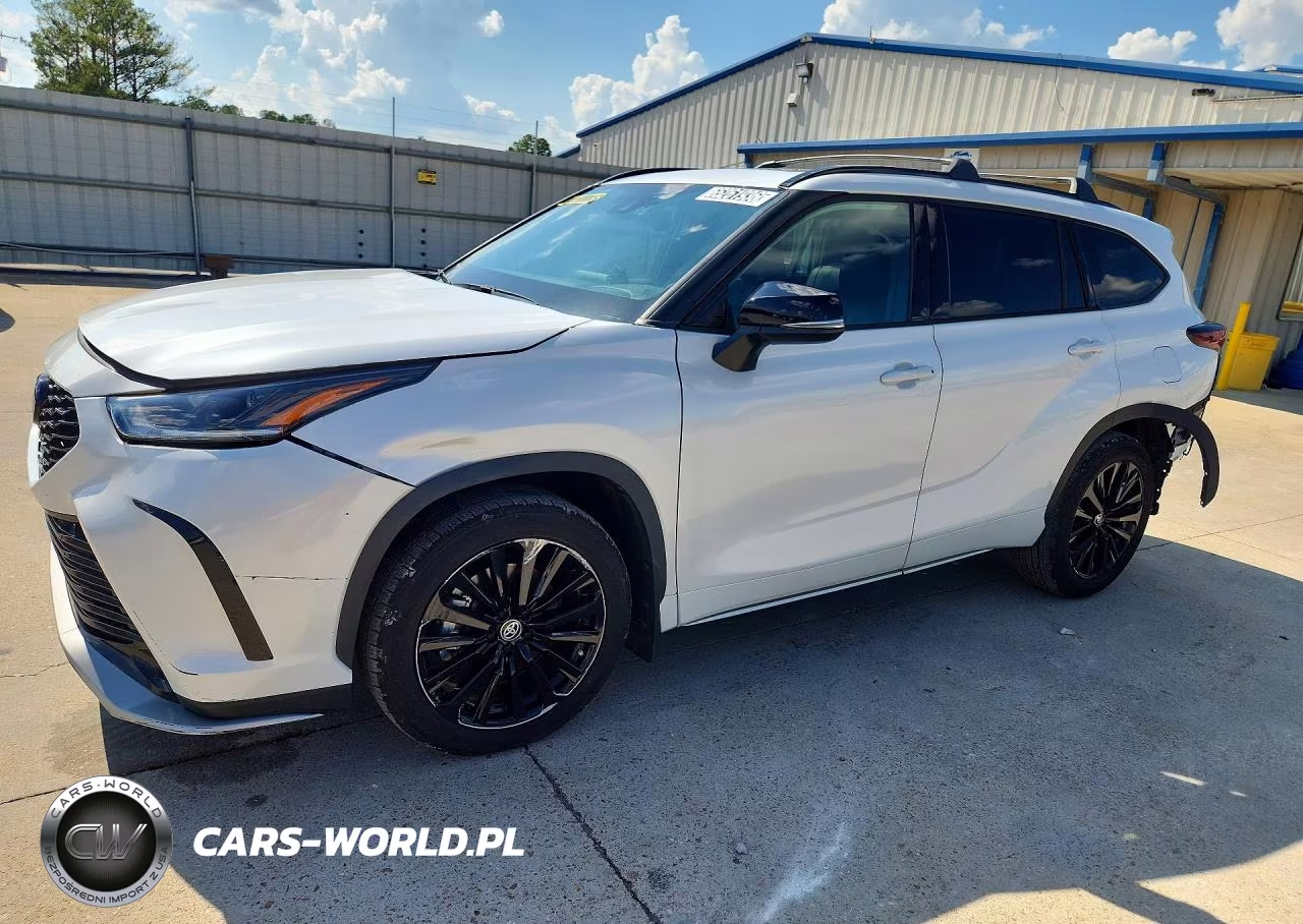 2024 Toyota Highlander Xse