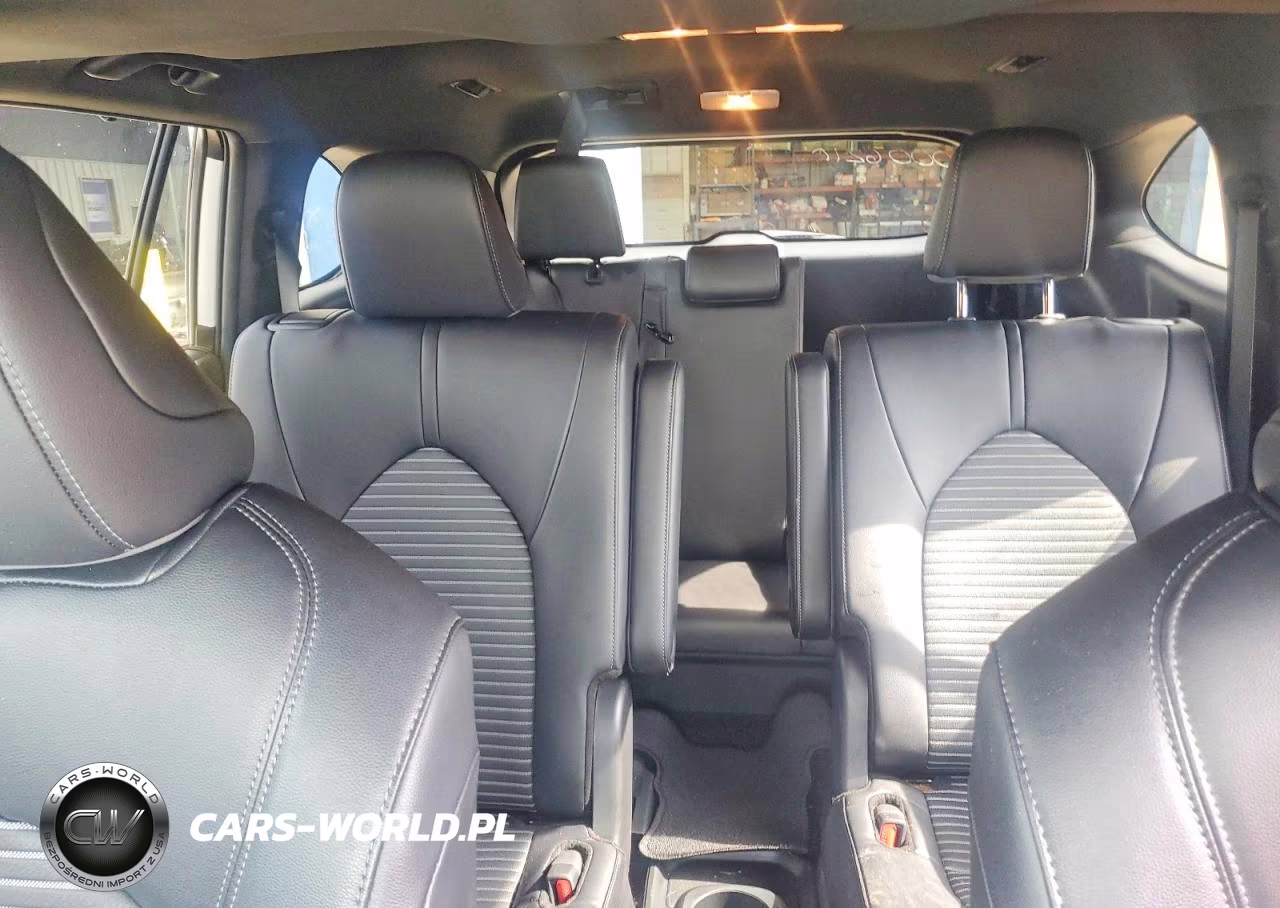 2024 Toyota Highlander Xse VIN:5TDKDRAH2RS538800 - 10
