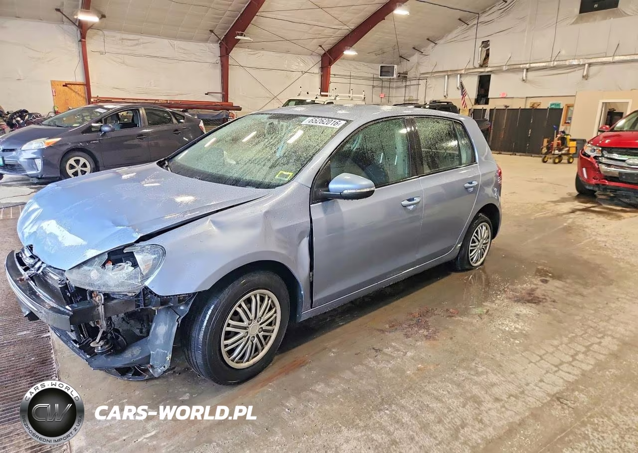 2011 Volkswagen Golf VIN:WVWDB7AJ3BW230028 - 1