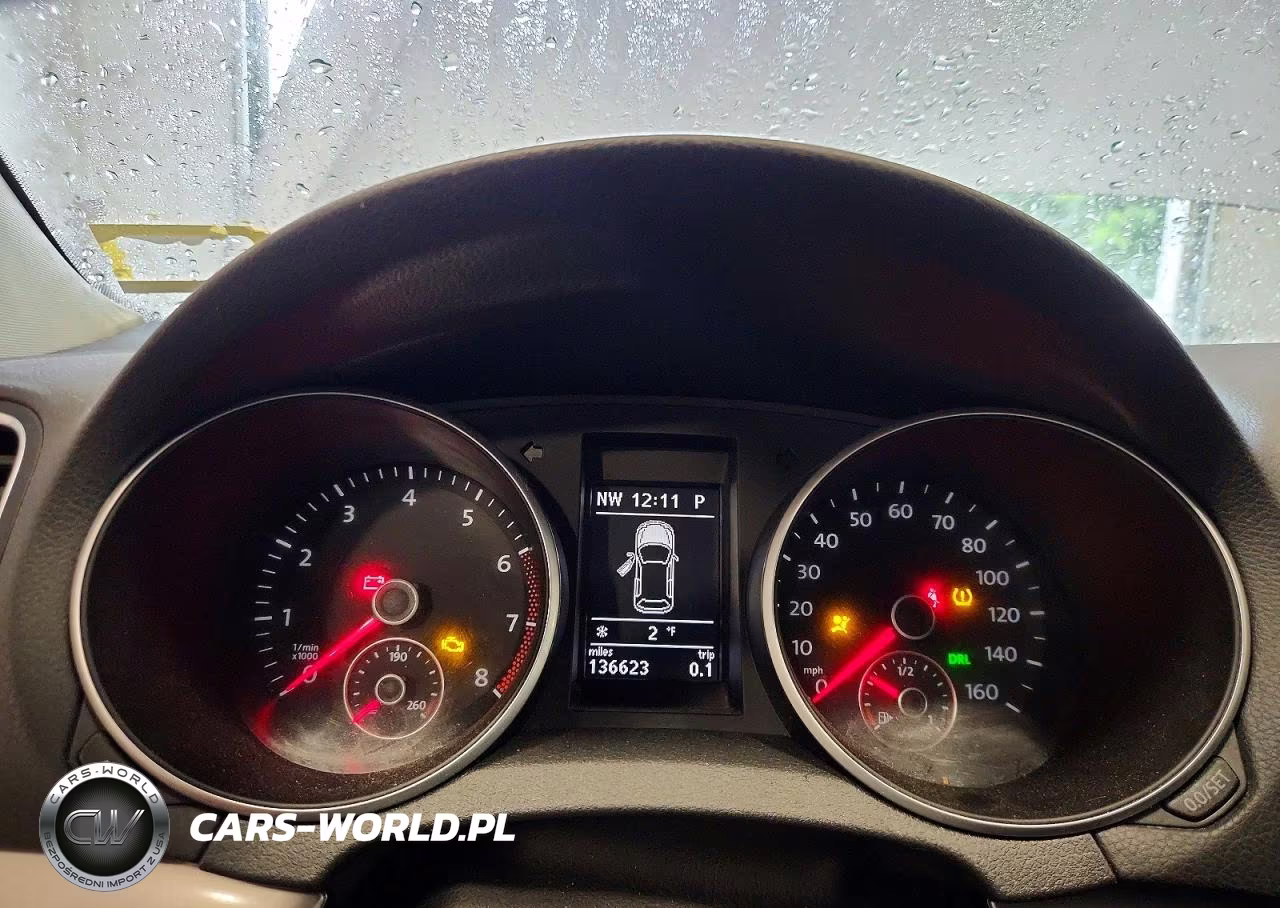 2011 Volkswagen Golf VIN:WVWDB7AJ3BW230028 - 9