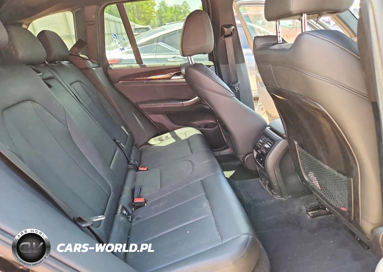 2019 BMW X3 Sdrive30I VIN:5UXTR7C57KLR44266 - 11