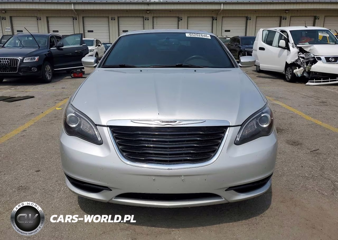 2012 Chrysler 200 S VIN:1C3BCBGG4CN284212 - 5