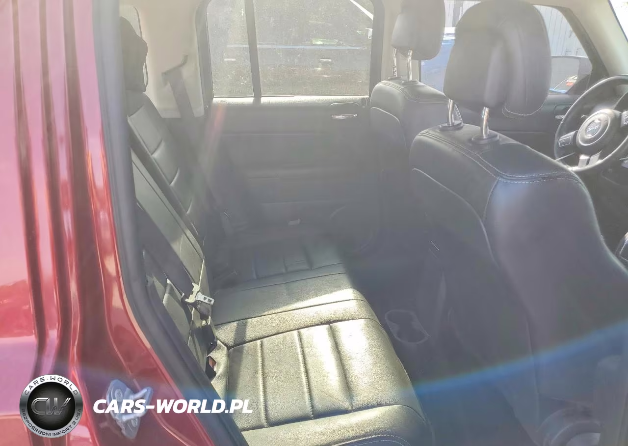 2017 Jeep Patriot Latitude VIN:1C4NJPFA4HD187789 - 10