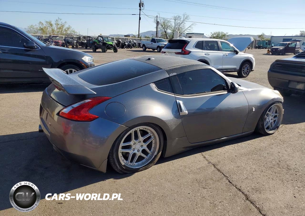 2014 Nissan 370Z Touring VIN:JN1AZ4EH1EM635098 - 3
