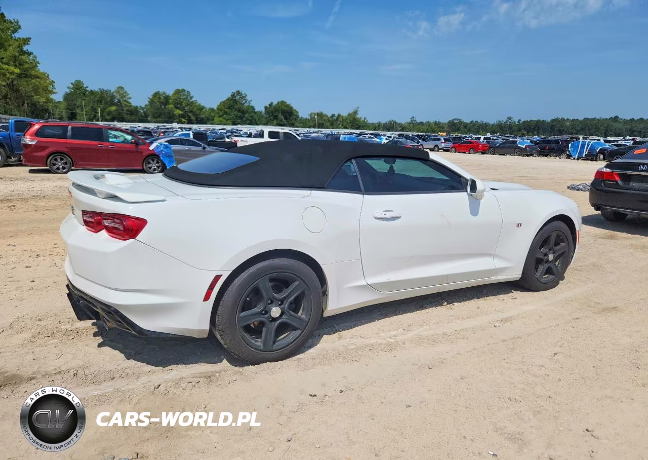 2019 Chevrolet Camaro Ls VIN:1G1FB3DXXK0126553 - 3