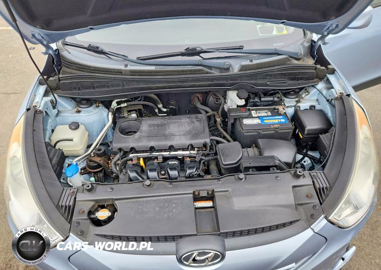 2011 Hyundai Tucson Gls VIN:KM8JUCAC0BU200631 - 12