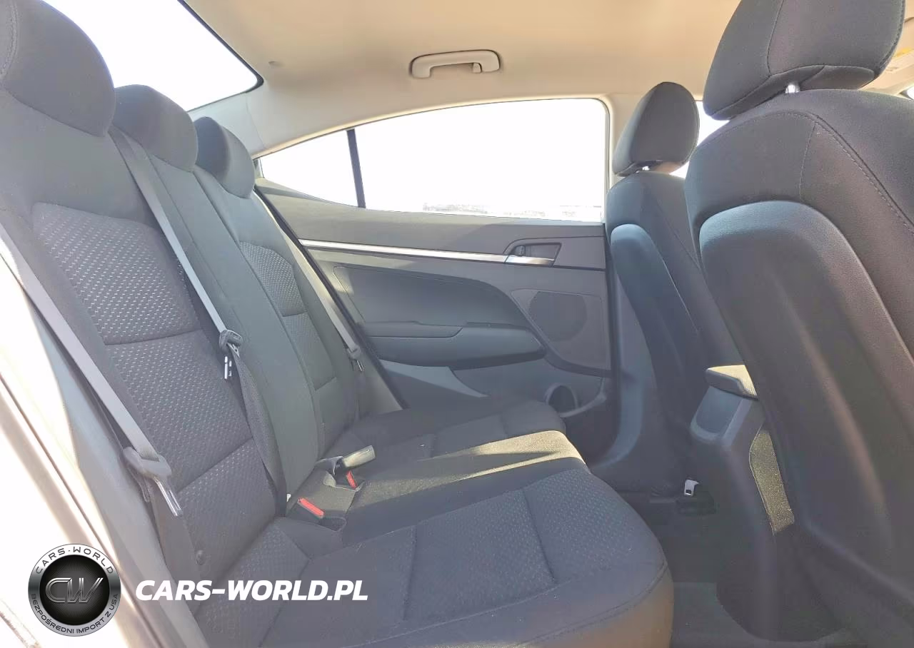 2019 Hyundai Elantra Se VIN:5NPD74LF4KH480862 - 10