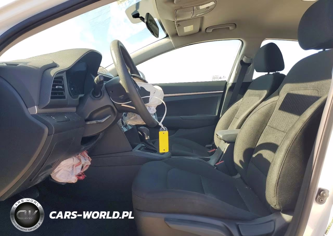 2019 Hyundai Elantra Se VIN:5NPD74LF4KH480862 - 7