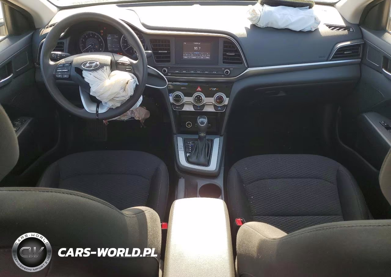 2019 Hyundai Elantra Se VIN:5NPD74LF4KH480862 - 8